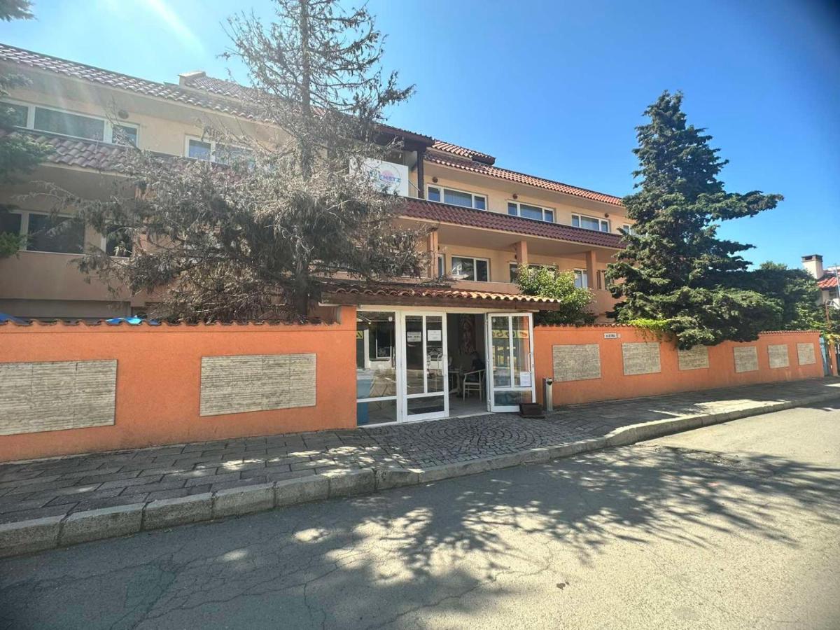 Hotel Lozenets Resort Hotel